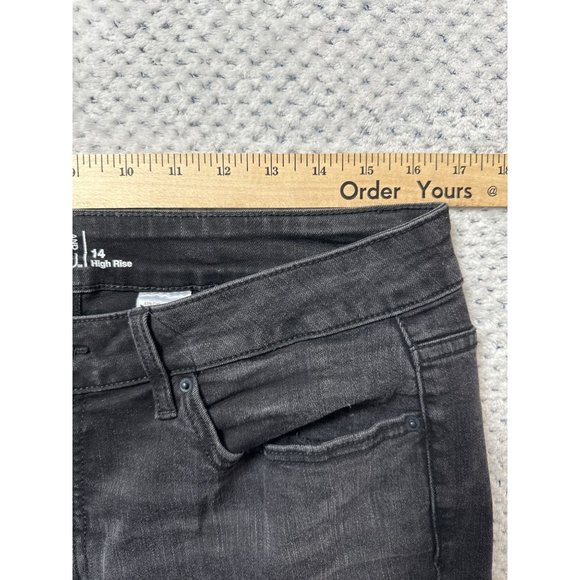 Time And Tru Jeans Womens 14 Black Raw Hem High Rise Distressed Cropped - Picture 7 of 11